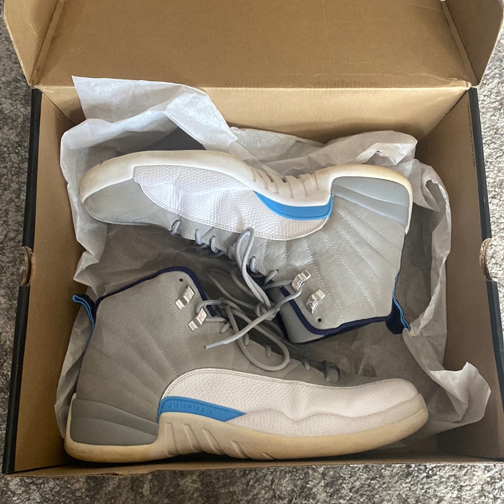Jordan Retro 12 “UNC”
